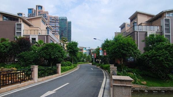 东田金湾：清盘阶段 “3 字头” 实景现房，多样房源任你选